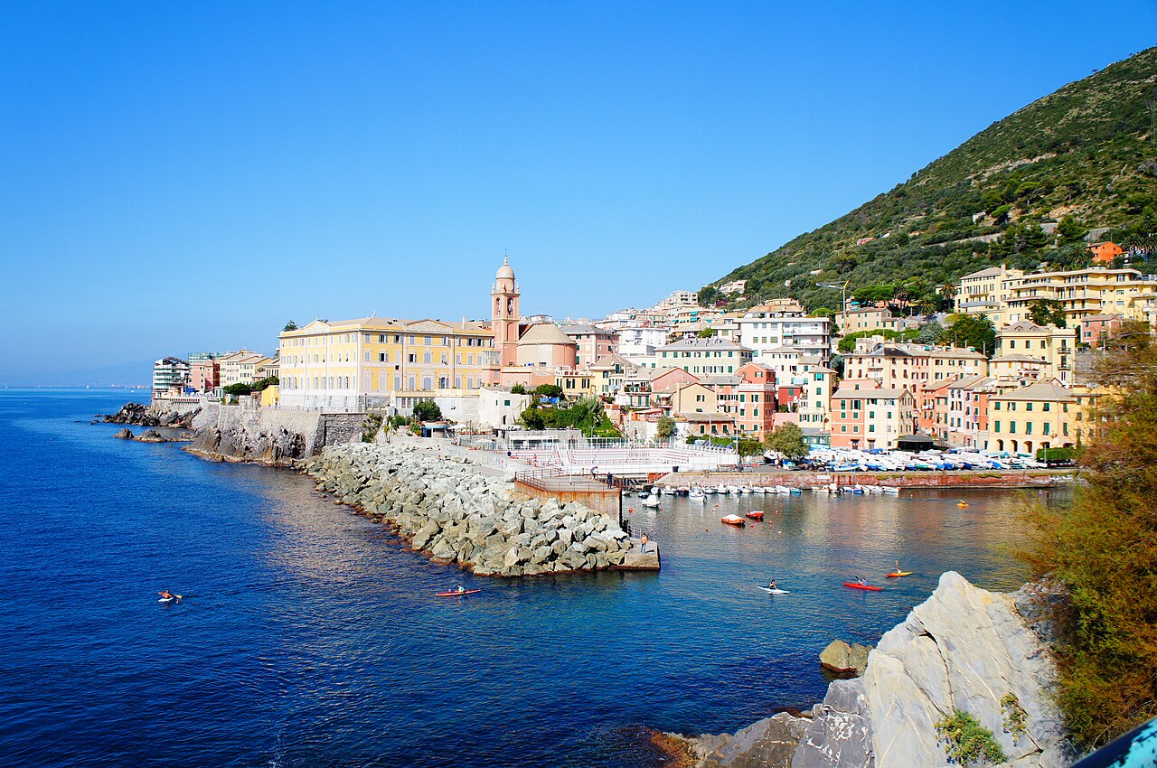 La passeggiata di Nervi a picco sul mare